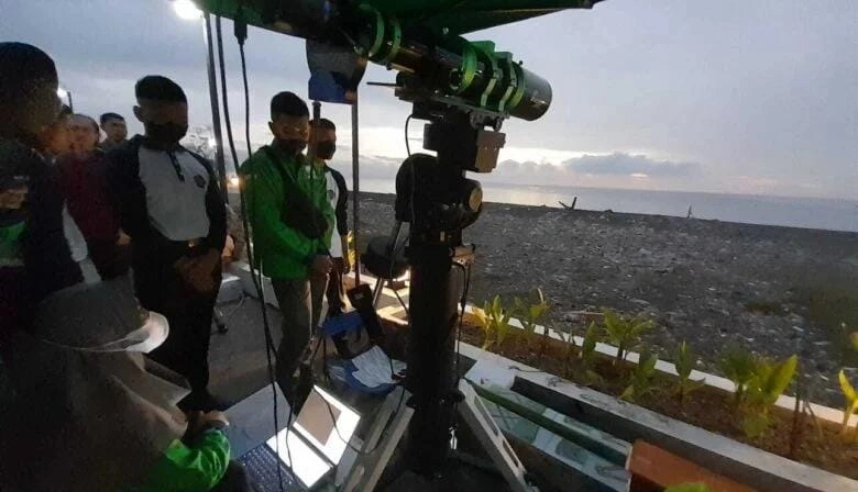 Pengaman hilal di Loang Baloq, 2024. Foto: Istimewa
