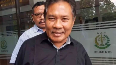 Mantan Bupati Lombok Barat Zaini Arony