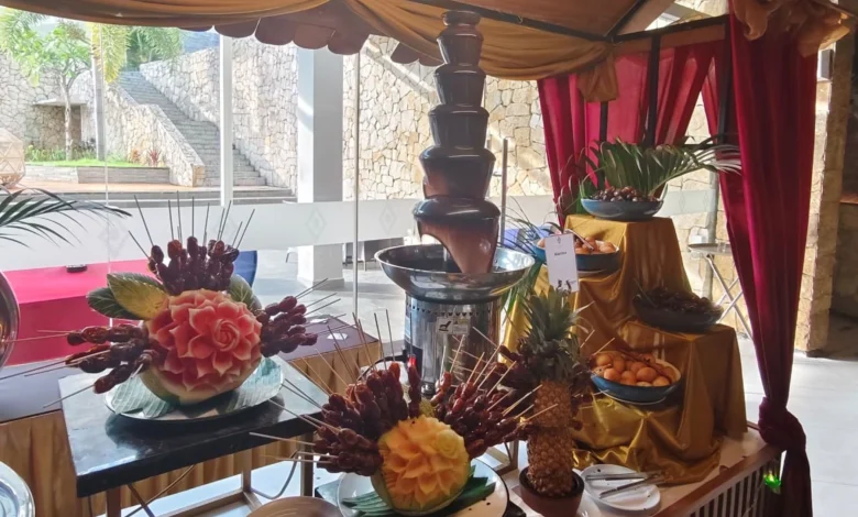 Potret salah satu display dessert di Iftar Serambi Timur Tengah Aruna Senggigi.