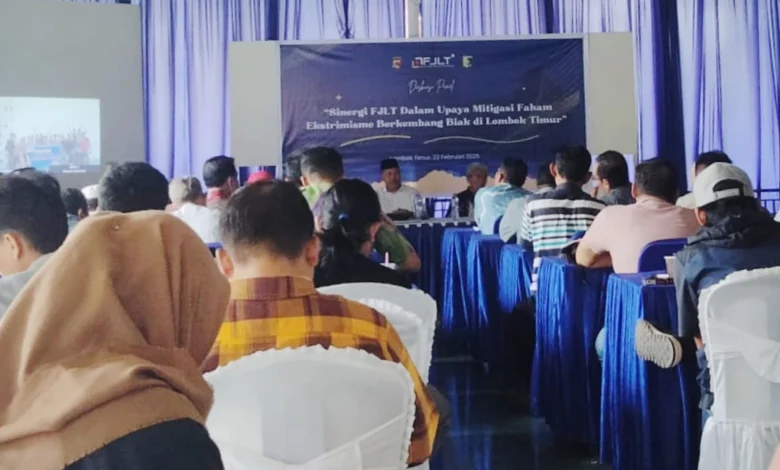Diskusi FJLT di Sekolah