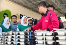 Potret Pembagian MBG di SMKN 1 Mataram NTB Program Prioritas Prabowo-Gibran