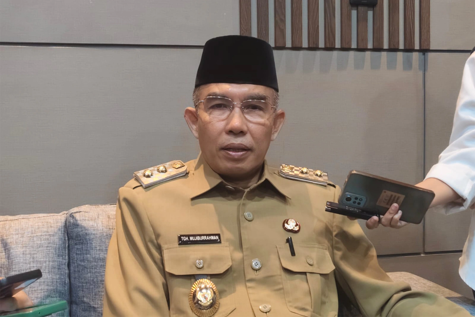 Wakil Wali Kota Mataram TGH Mujiburrahman Pemkot Mataram Tindak Tegas Kos-Kosan Tanpa Induk Semang