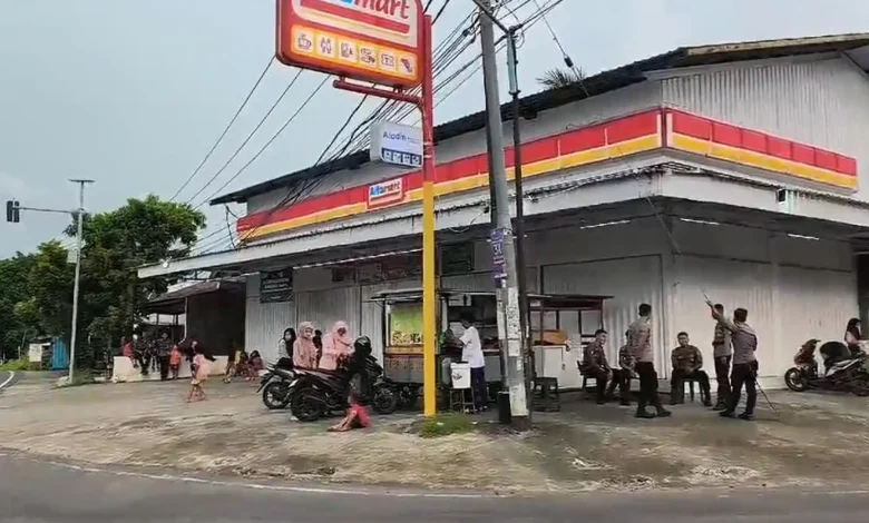 Alfamart Kayangan