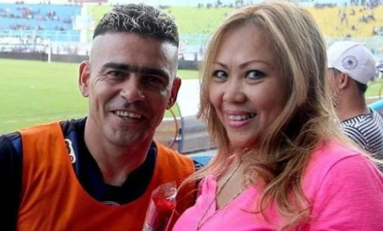 Cristian Gonzales dan Istri Eva