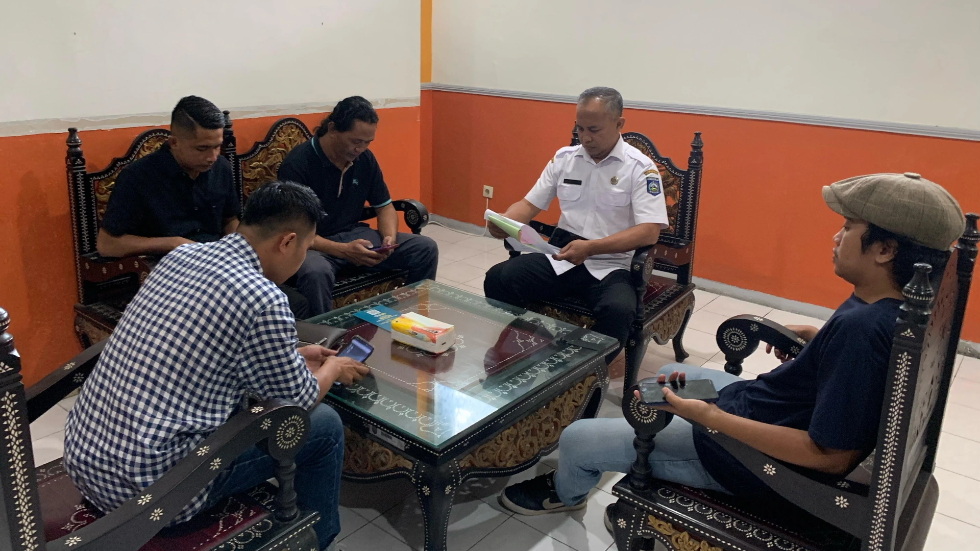 Hearing Forum Rakyat NTB dengan Dinas Dikbud NTB Terkait Aset Daerah