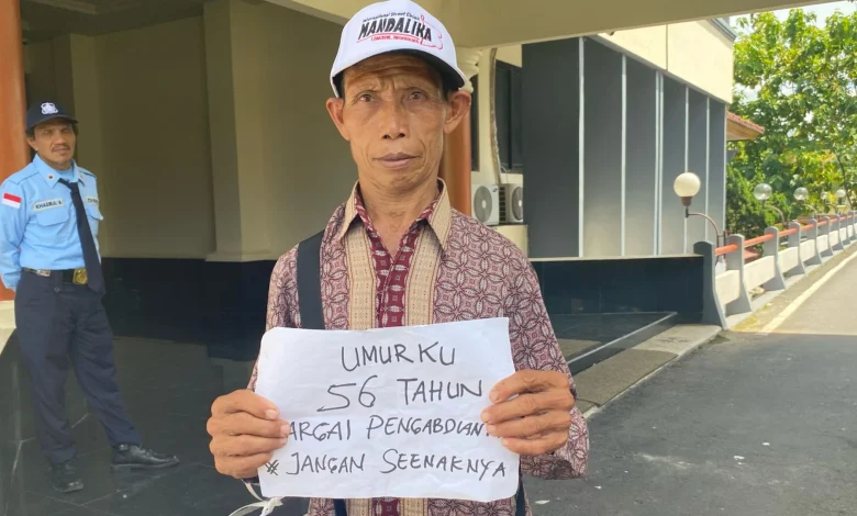 Honorer asal Lombok Timur Zainuddin