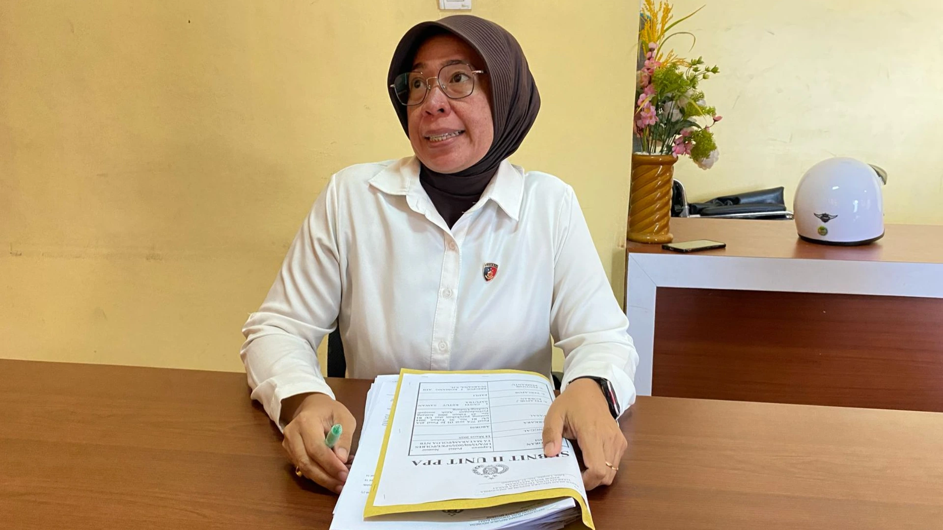Kasubnit II Idik IV Polresta Mataram Iptu Putu Yulianingsih Dugaan Aborsi Kandungan Anak 10 Tahun Ditinggal di Polresta Mataram