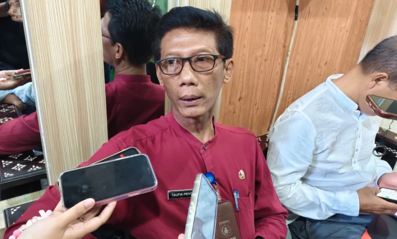 Kepala BKPSDM Kota Mataram Taufik Prioyono Kebijakan WFA ASN Pemkot Mataram Uji Kompetensi Pejabat Eselon II