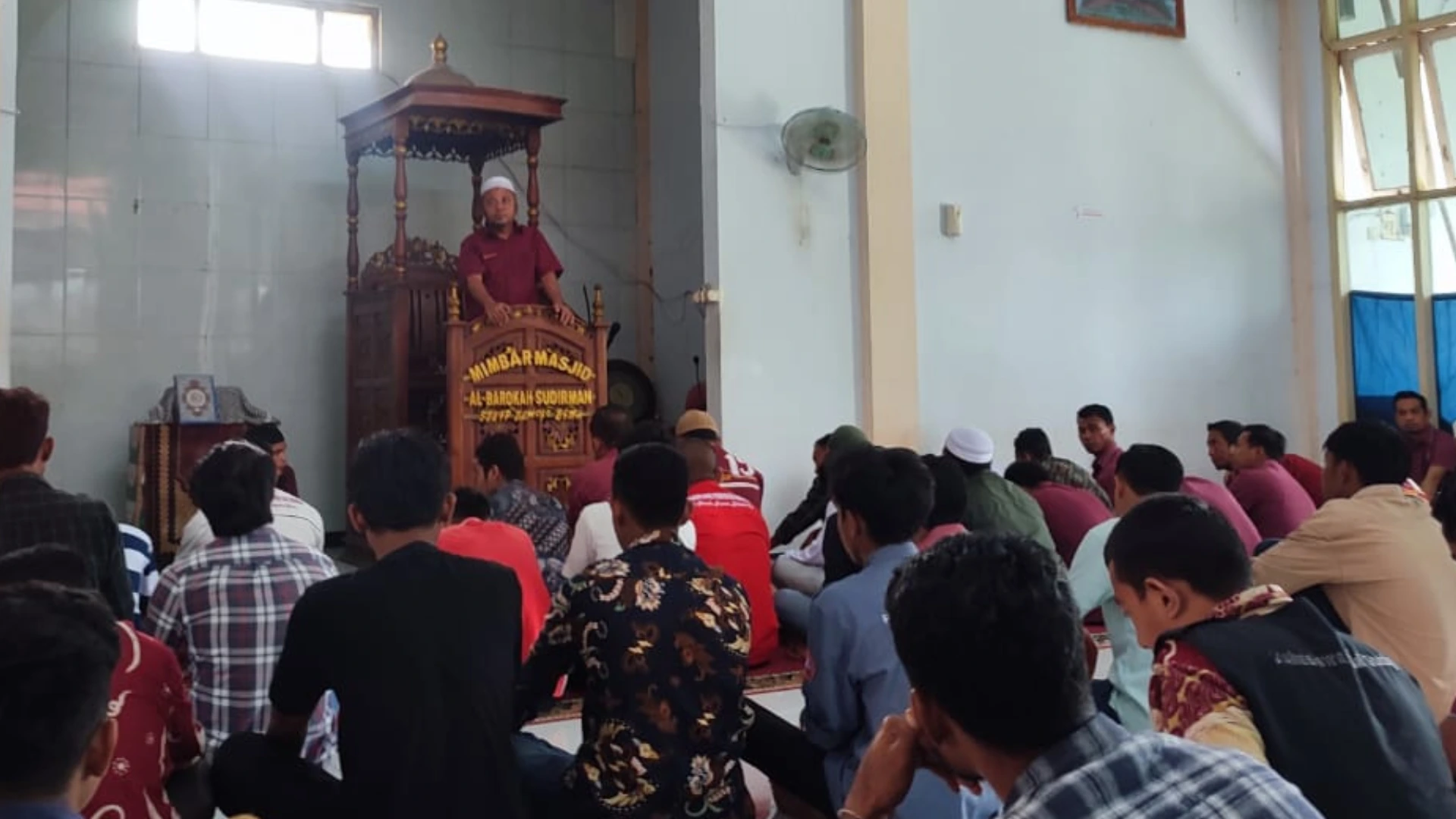 Ketua STKIP Tamsis Bima Beri Kultum Ramadan