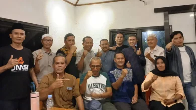 Pengurus JMSI foto bersama dengan Anggota Dewan Pers terpilih