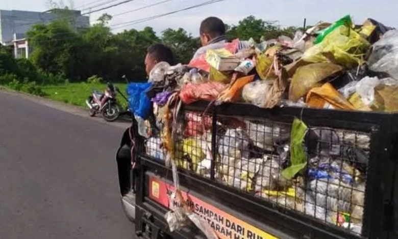 DLH Kota Mataram Volume Sampah Meningkat Selama Ramadan