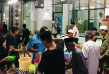 Program Berbuka Puasa Gratis Masjid Nurul Iman Mataram