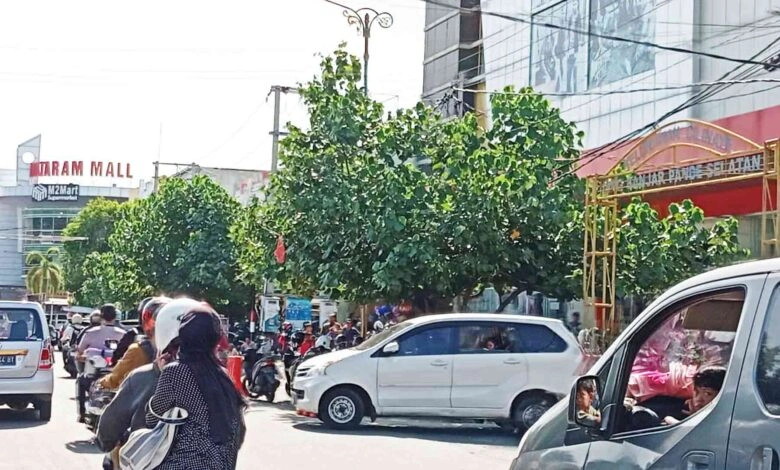 Salah satu titik rawan macet di Kota Mataram Jelang Lebaran