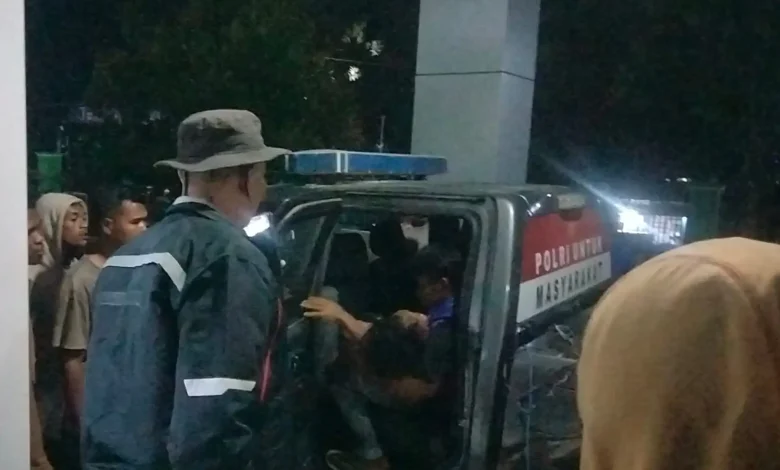 Suasana saat aparat kepolisian berada di lokasi tempat tawuran