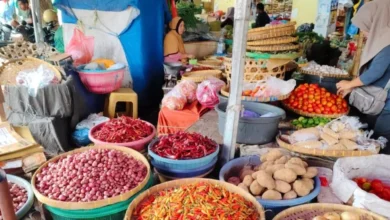 Pedagang Cabai di Kota Mataram Harga Meroket Makin Pedas Inflasi NTB Maret 2025