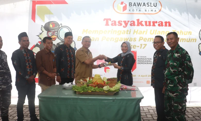 Bawaaslu Kota Bima Gelar Tasyakuran HUT Ke-17 Bawaslu RI