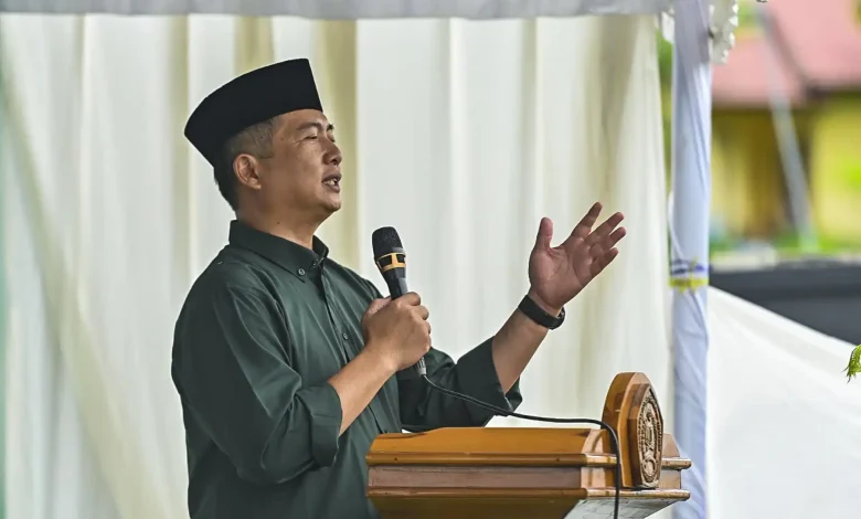 Gubernur NTB Lalu Muhamad Iqbal