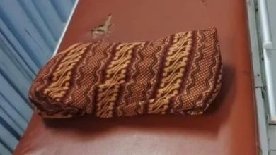 Ibu Pulangkan Jenazah Bayinya Pakai Taksi Online
