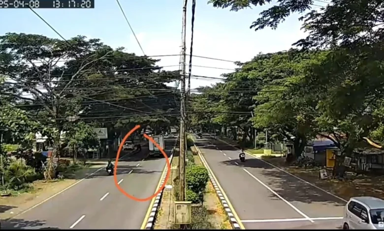 Kecelakaan Mobil Boks di Jalan Bypass Lombok Barat