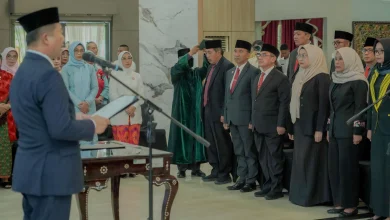 Mutasi Perdana Pejabat Pemprov NTB Gubernur Lalu Muhamad Iqbal
