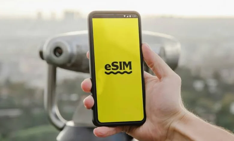 Ilustrasi Penggunaan eSIM