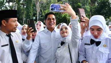 Penyerahan SK PPPK Kabupaten Lombok Timur oleh Bupati