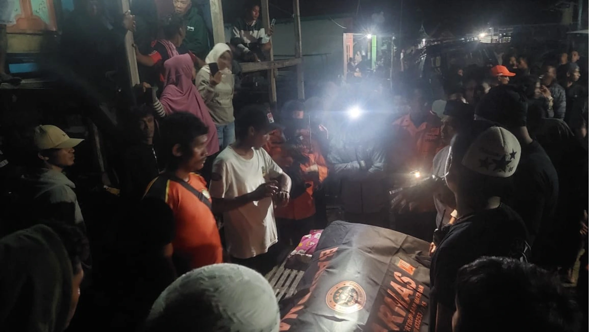Warga Sumbawa Ditemukan Tewas Mengambang di Muara Sungai