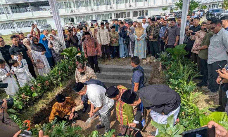 Peletakan batu pertama Masjid Al Wildan 20 Mataram