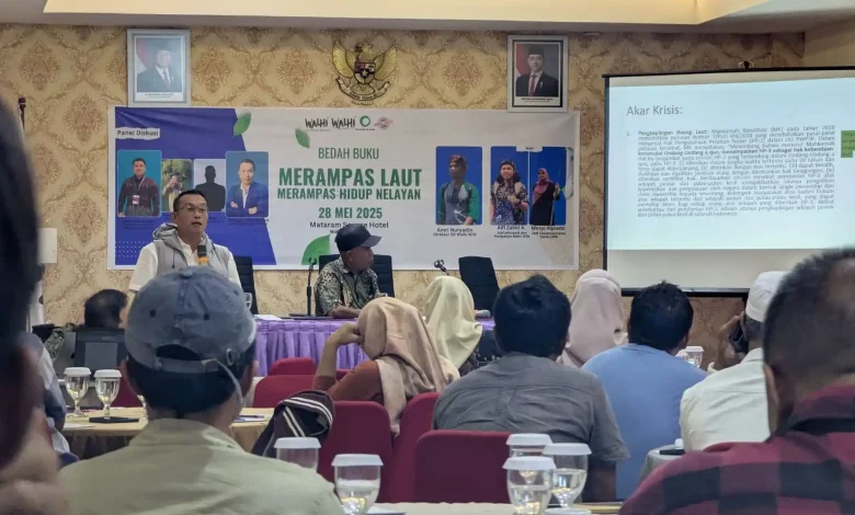 Bedah buku Merampas Laut: Merampas Hidup Nelayan Walhi NTB
