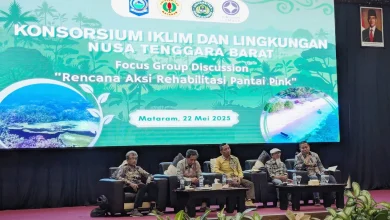 FGD Konsorsium Iklim dan Lingkungan NTB Rencana Aksi Rehabilitasi Pantai Pink