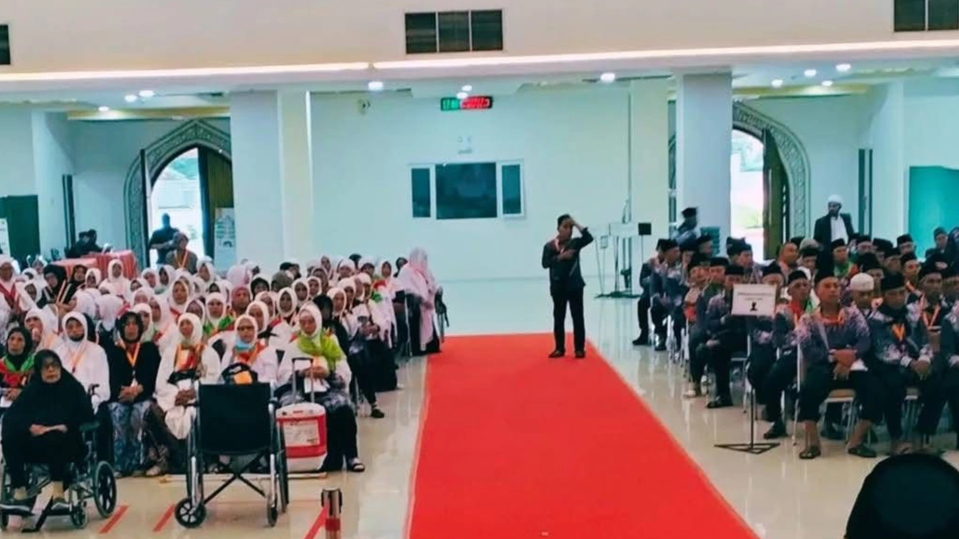 Jemaah Calon Haji JCH NTB 2025 asal Lombok Tengah
