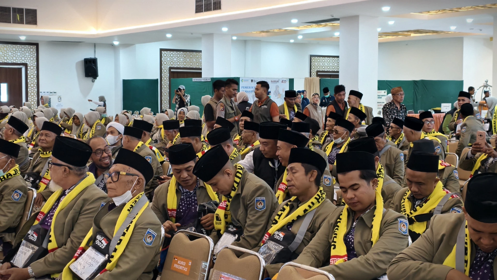 Jemaah haji asal Kota Mataram 2025