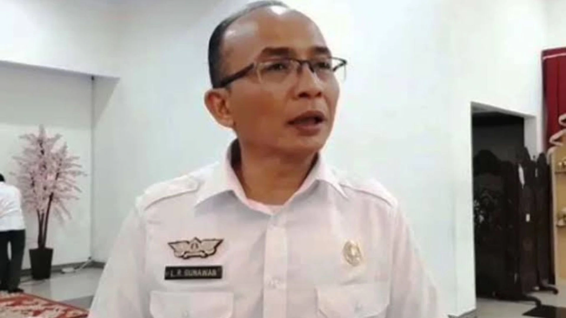 Kepala Biro Hukum Setda Provinsi NTB Lalu Rudy Gunawan Pemprov NTB Pertimbangkan Beri Pendampingan Hukum kepada Aidy Furqan Kasus Proyek Smart Class Pemalsuan Surat Lahan Kantor Bawaslu NTB dan Gedung Wanita