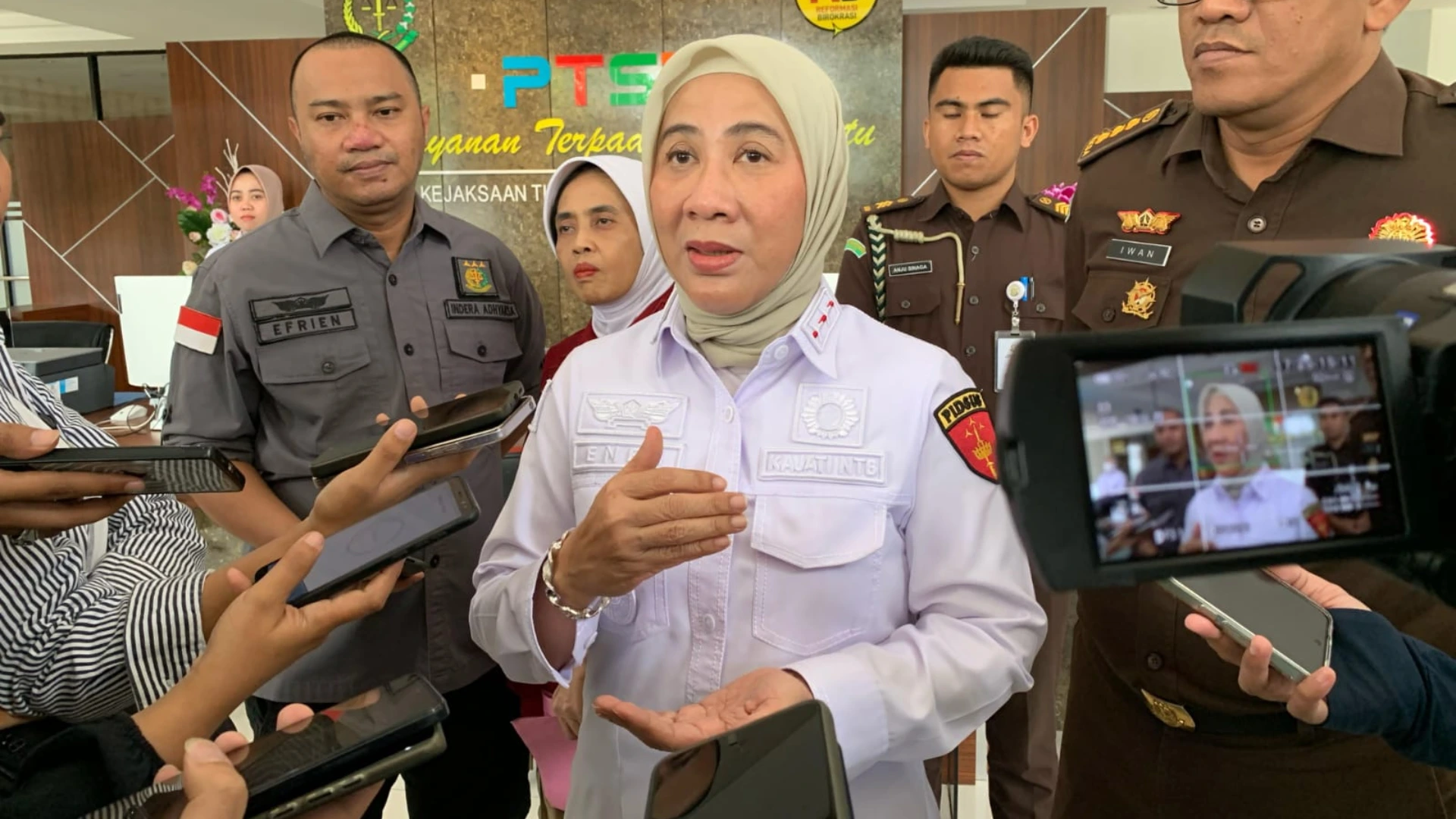 Kepala Kejati NTB Enen Saribanon Kasus DAK Dinas Dikbud NTB 2024 Dugaan Korupsi Proyek Smart Class