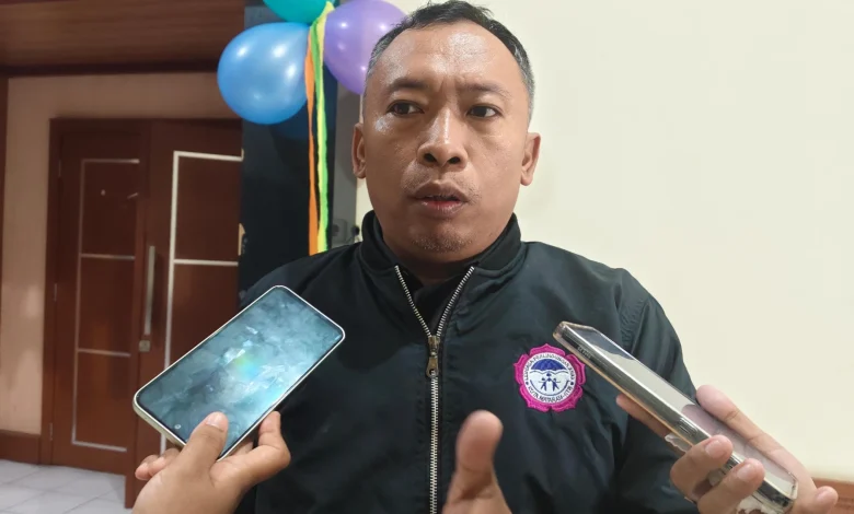 Ketua LPA Kota Mataram Joko Jumadi Pelajar Open BO di Mataram