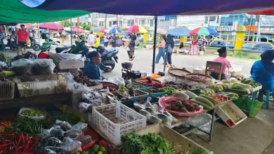 Kondisi Ekonomi NTB Minus Pedagang di Pasar Kebon Roek