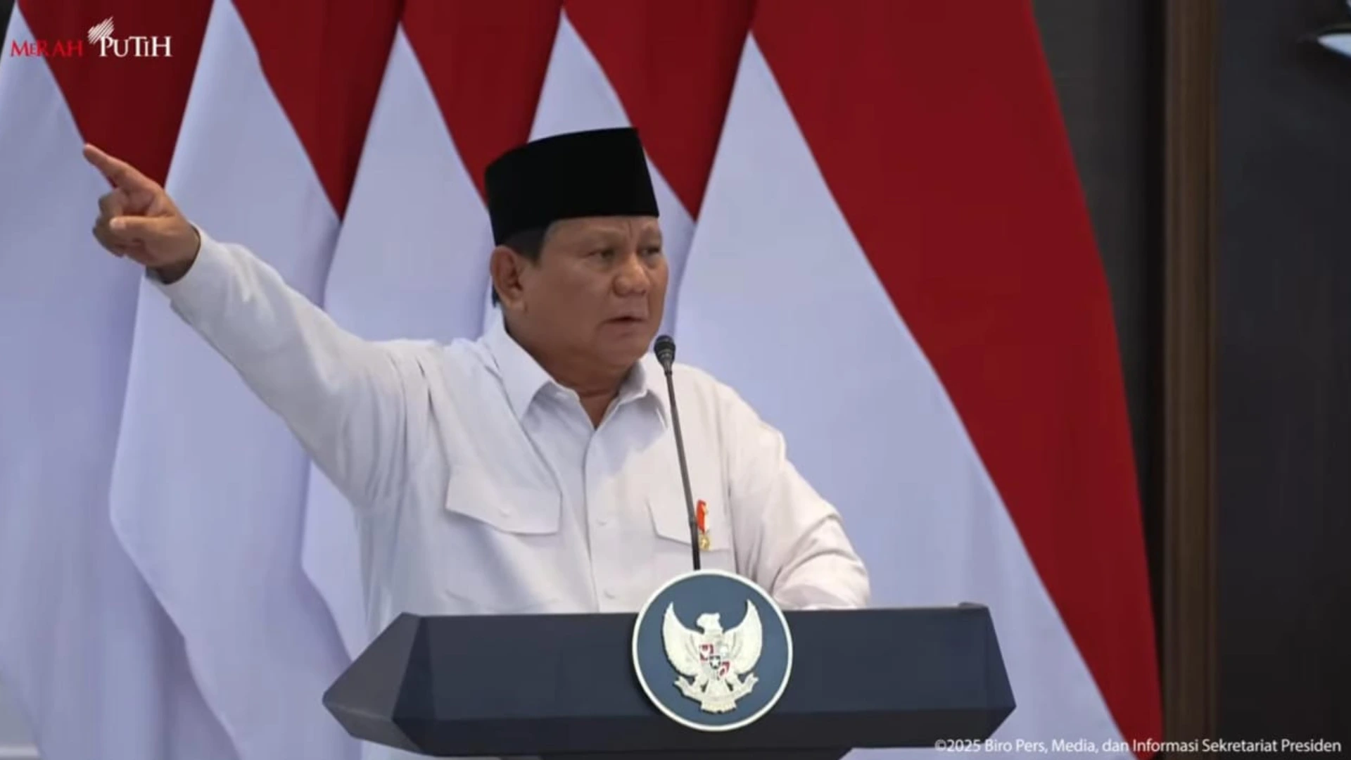 Prabowo Respons Polemik Ijazah Jokowi