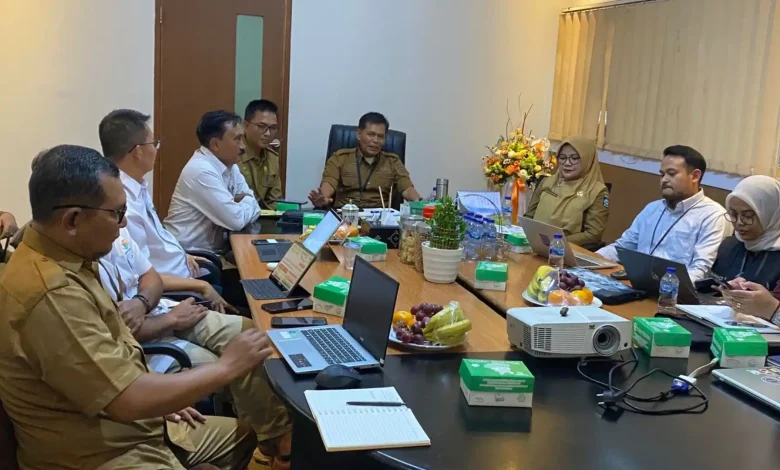 Rapat Pertumbuhan Ekonomi NTB Minus
