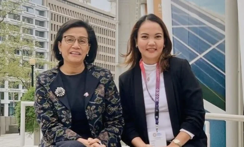 Sri Mulyani bersama Masyita Crystallin