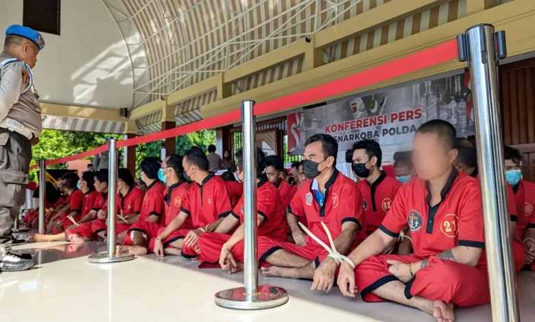 Tersangka Pengedar Narkoba Dit Resnarkoba Polda NTB