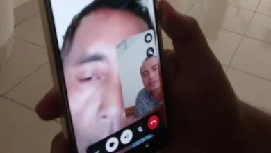 Video call Yan Mangandar dengan orang tua Nurul Santriwati Ponpes Al Aziziyah