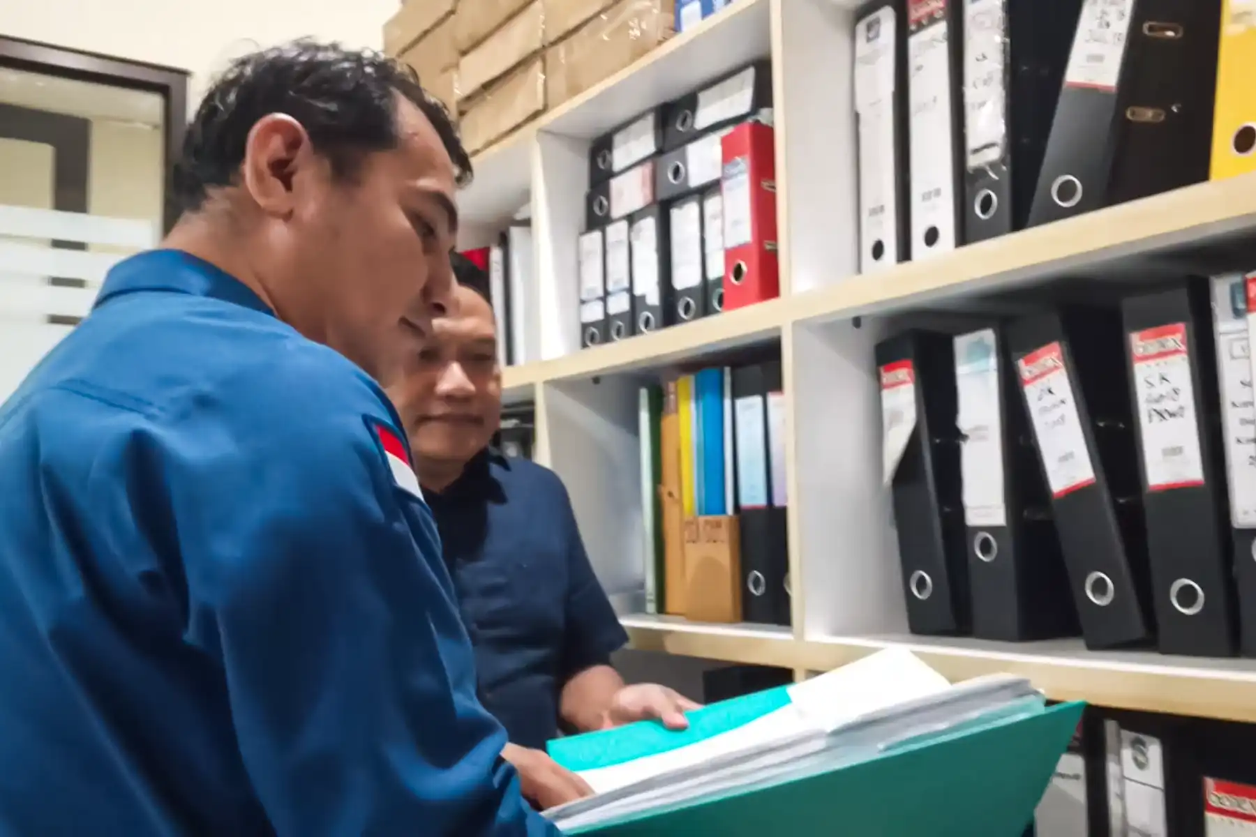 Kejati NTB Menggeledah Kantor PT GNE