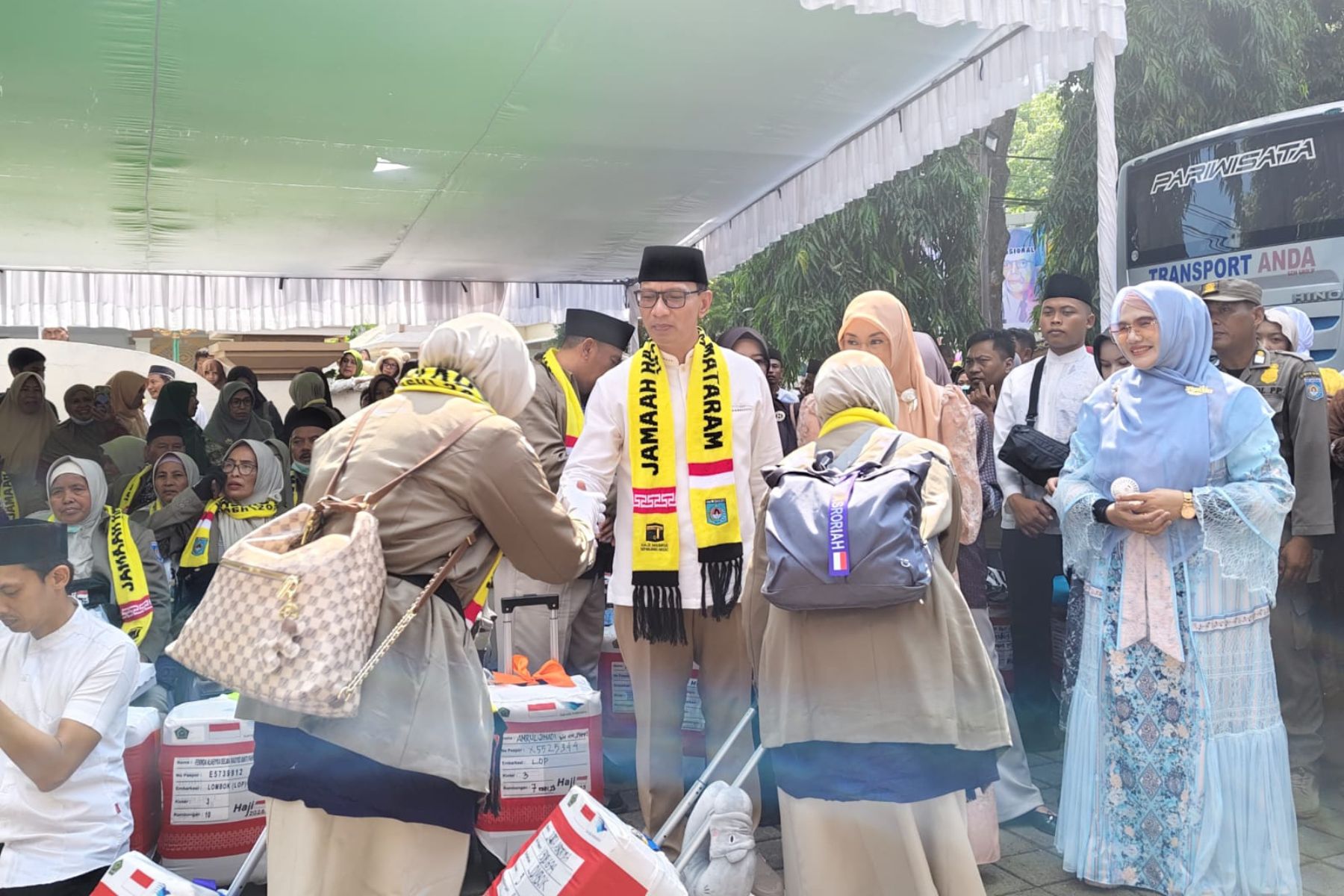 Pelepasan Jemaah Haji Kloter 3 Kota Mataram