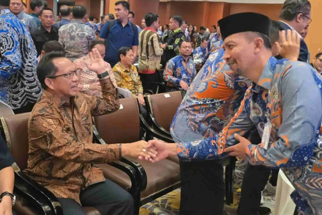 Wakil Ketua I DPRD Kabupaten Sumbawa Berlian Rayes Bertemu Mendagri Tito Karnavian