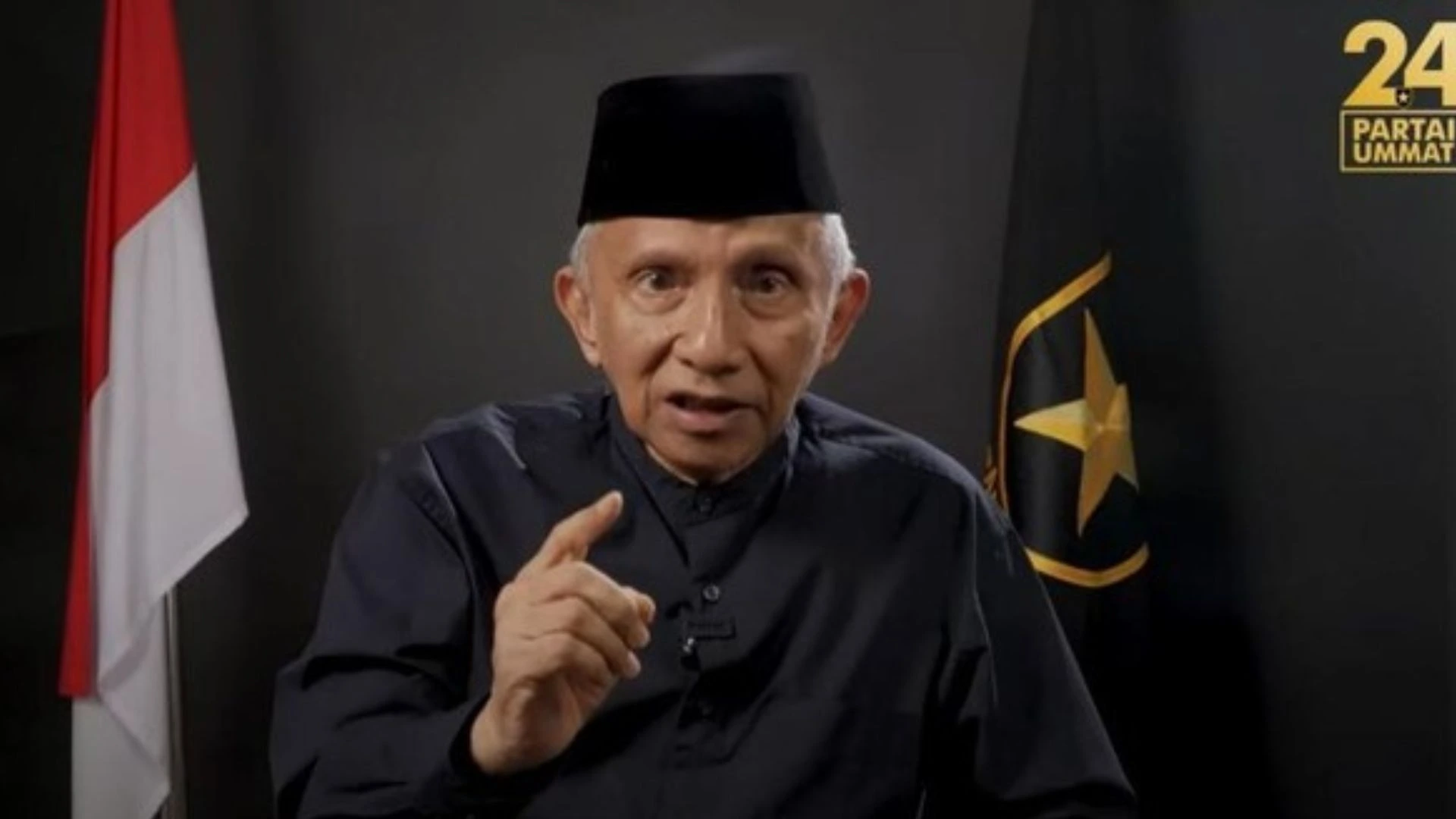 Amien Rais Digugat Partai Ummat