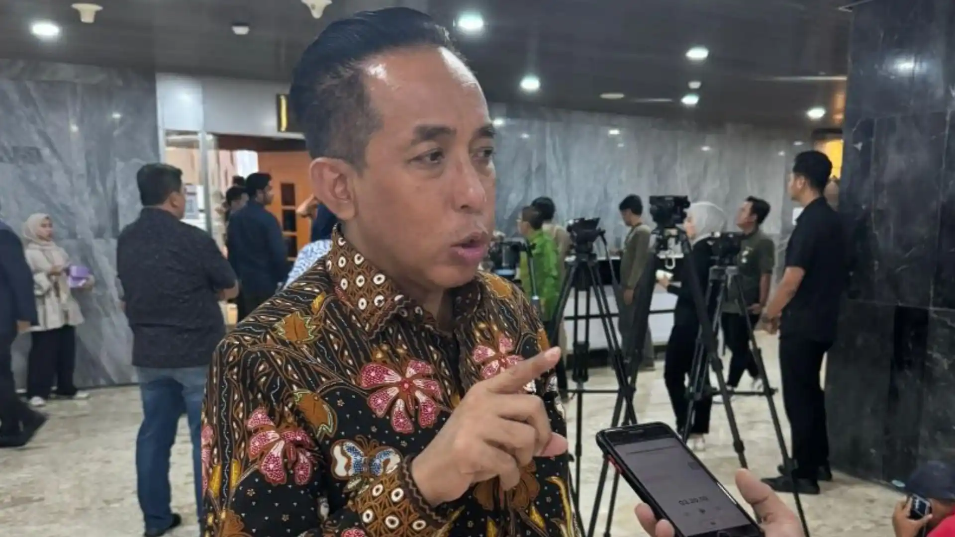 Anggota DPR RI Komisi V Mori Hanafi Relaksasi Tambang PT AMNT