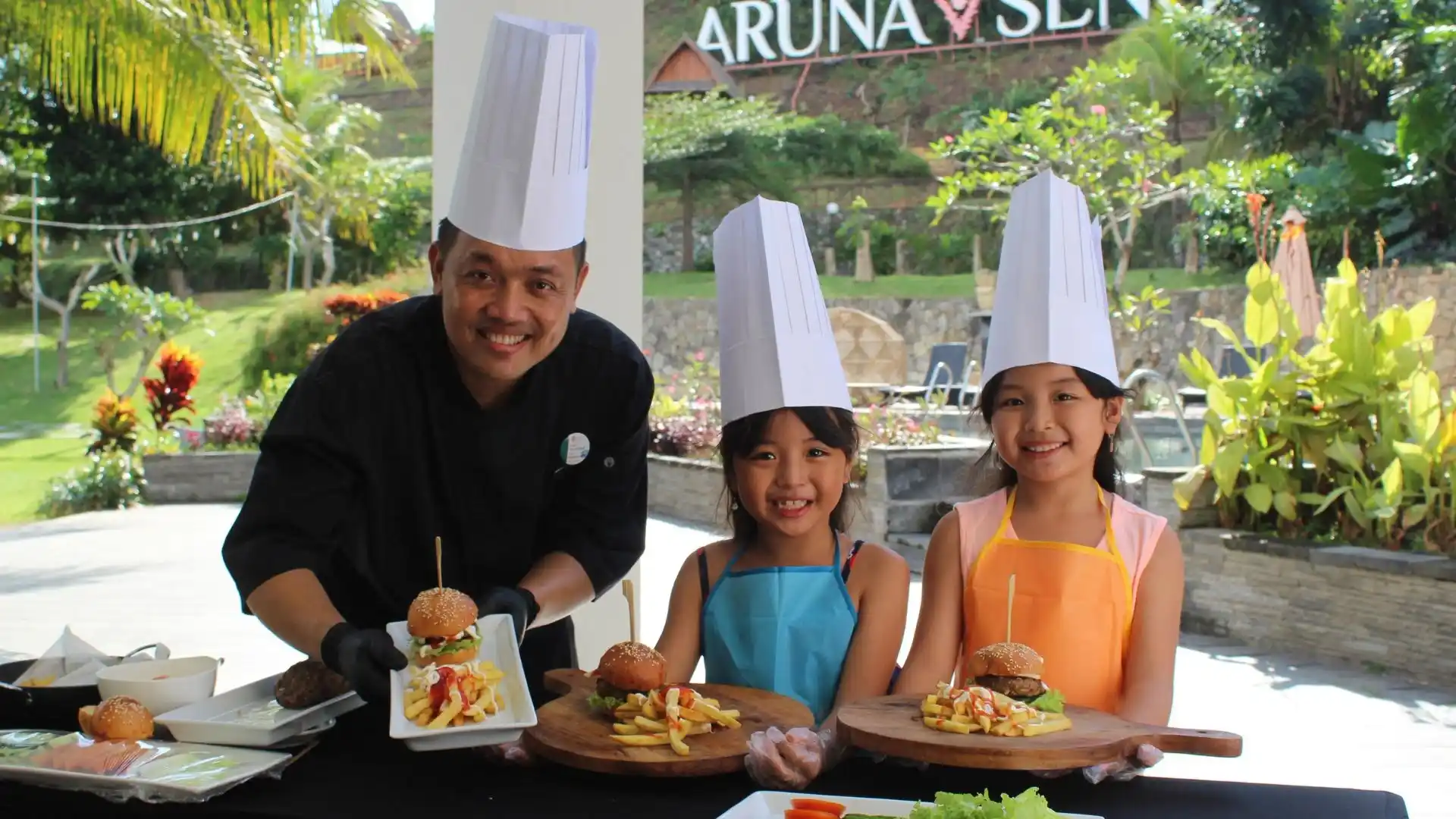Aruna Senggigi Masa Liburan Sekolah