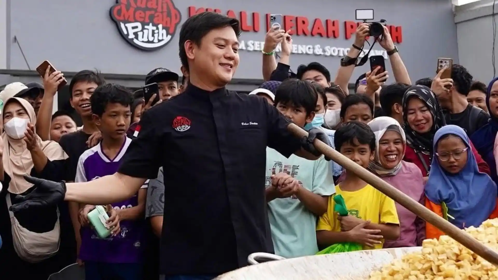 Bobon Santoso Bakal Masak Besar di Lombok