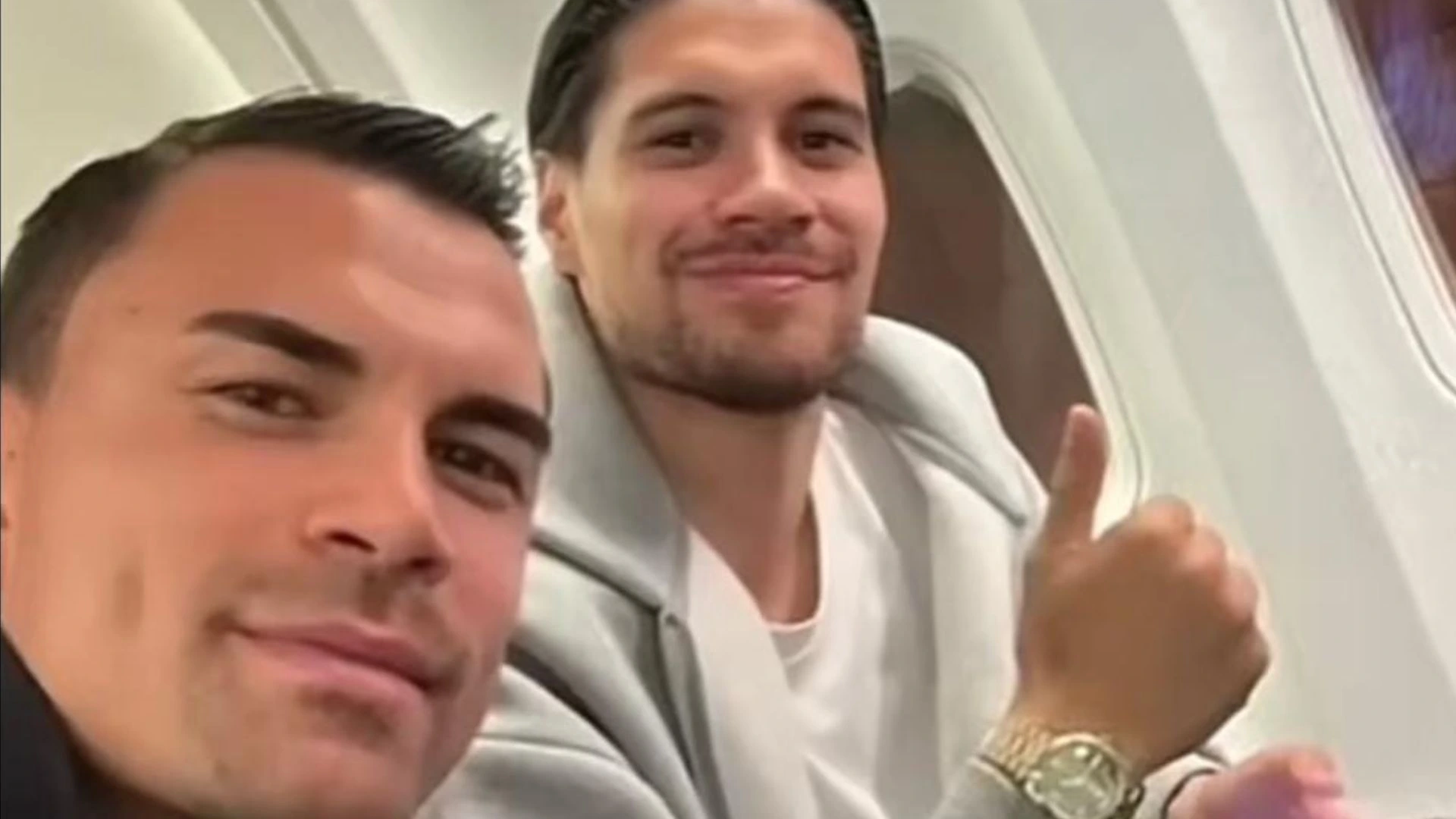 Emil Audero dan Kevin Diks OTW Lombok Liburan