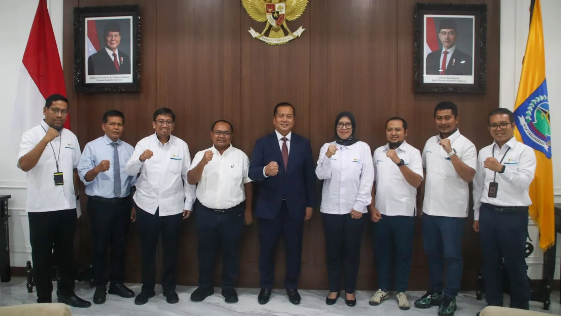 Gubernur NTB Lalu Iqbal Bertemu GM PT PLN Unit Induk NTB Bahas Investasi Pembangkit Listrik Berbasis Waste to Energy